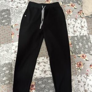 Figs black scrub pants